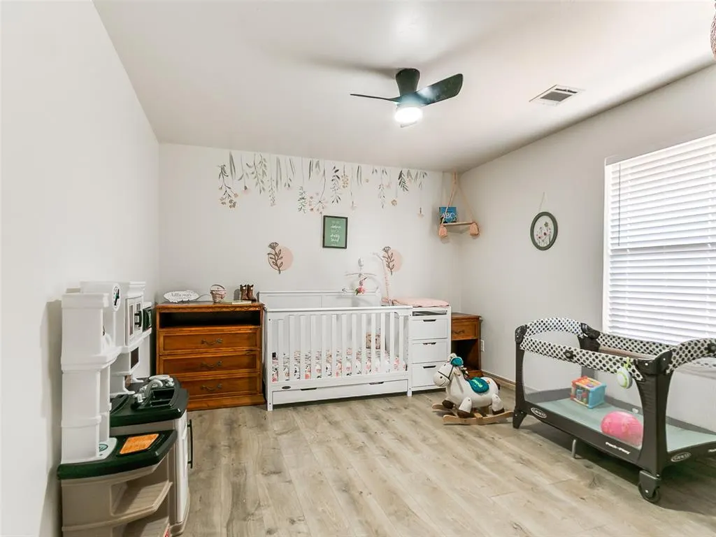 Photo 36 — 2121 SW 30th Street, Moore, OK 73170