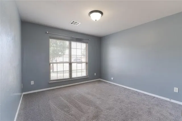 Photo 8 — 2500 NW 180th Street, Edmond, OK 73012