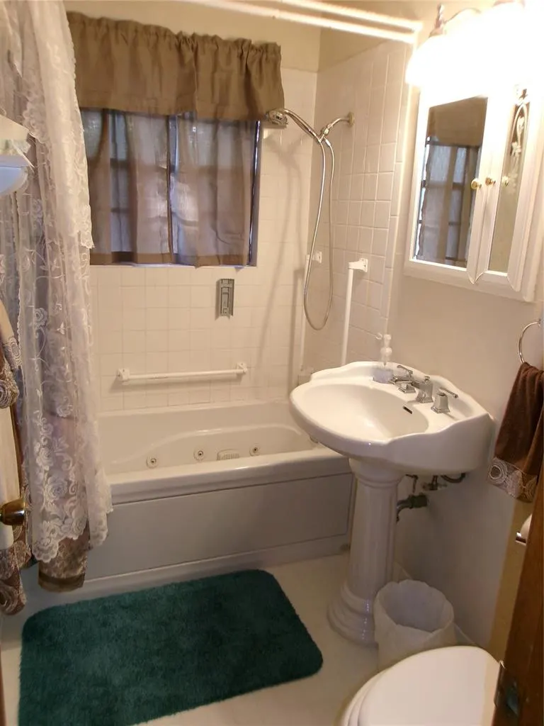 Photo 8 — 4813 N Woodland Park Terrace, Spencer, OK 73084
