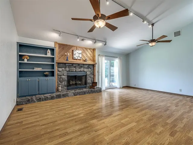 Photo 7 — 2121 Stepping Stone Trail, Edmond, OK 73013