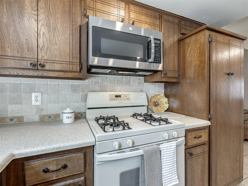 Photo 16 — 2121 Stepping Stone Trail, Edmond, OK 73013