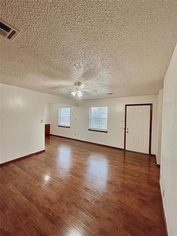 Photo 12 — 312 Chalmette Drive B, Norman, OK 73071