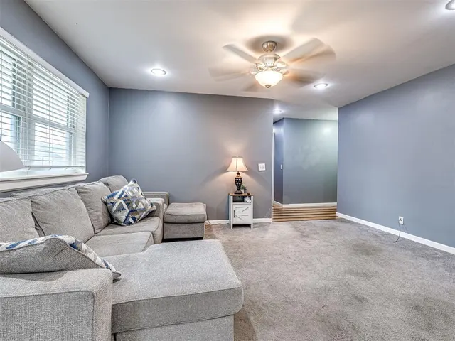Photo 6 — 411 Oak Creek Drive, Yukon, OK 73099