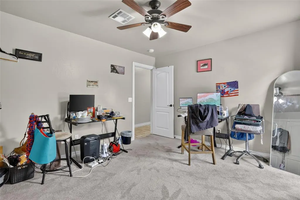 Photo 18 — 17021 Holly Burn Circle, Edmond, OK 73012