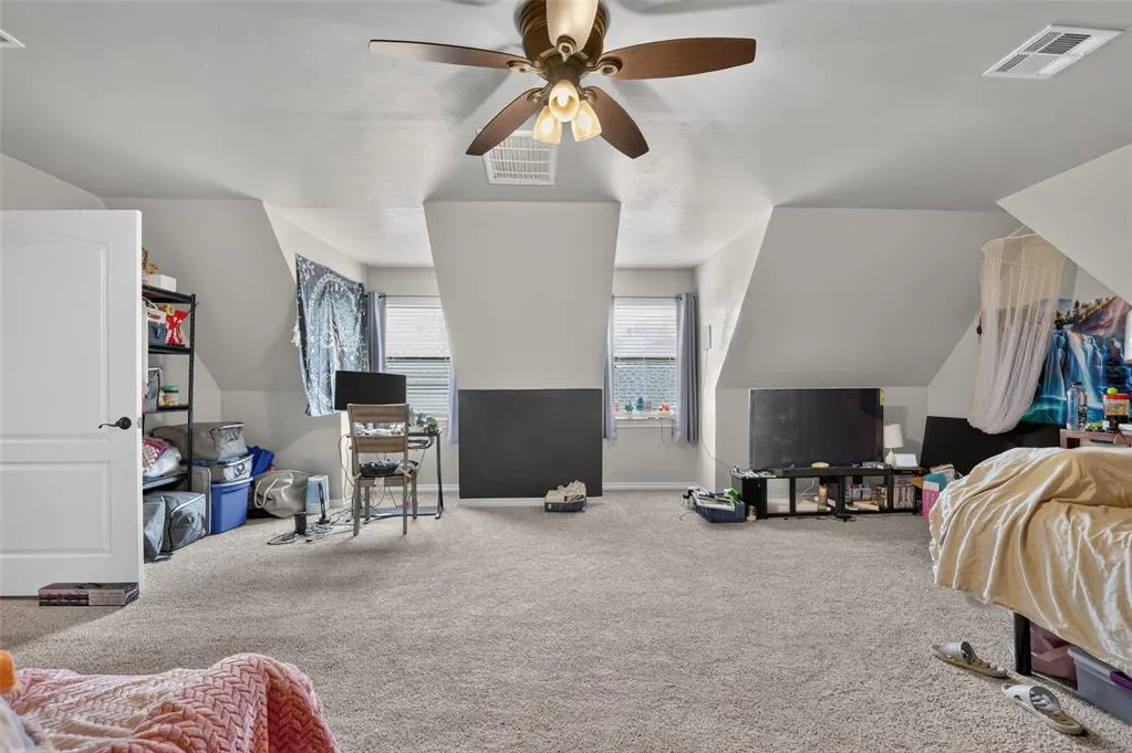 Photo 20 — 17021 Holly Burn Circle, Edmond, OK 73012