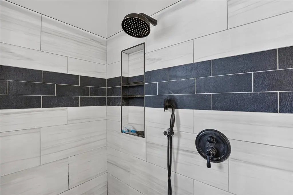 Photo 29 — 17021 Holly Burn Circle, Edmond, OK 73012