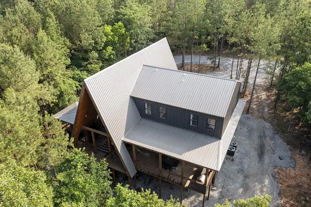 Photo 4 — 881 Woodland Bluff Trail, Broken Bow, OK 74728