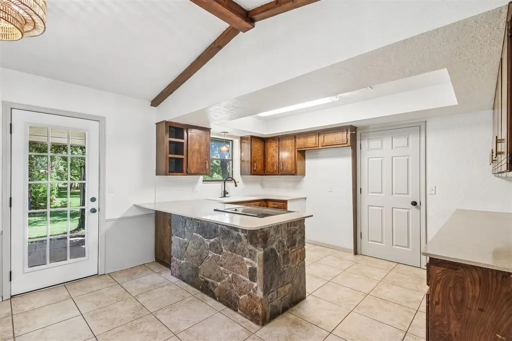 Photo 6 — 11093 Ione Drive, Choctaw, OK 73020