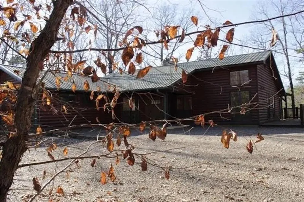 Photo 2 — 324 Lucian Sorrel Road, Broken Bow, OK 74728