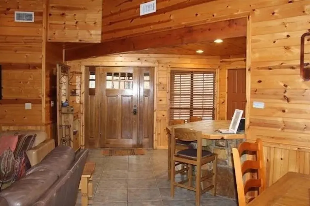 Photo 5 — 324 Lucian Sorrel Road, Broken Bow, OK 74728