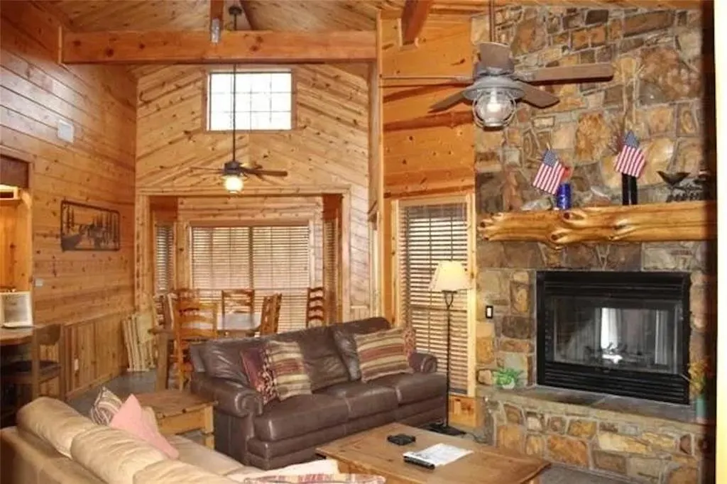 Photo 8 — 324 Lucian Sorrel Road, Broken Bow, OK 74728