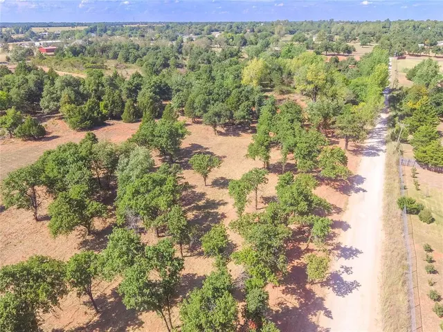 Photo 5 — 24 SW Harryman Road, Newcastle, OK 73065