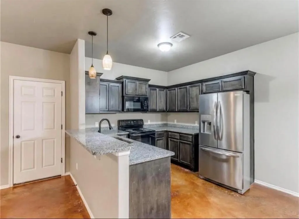 Photo 13 — 1848 Cypress Lane, El Reno, OK 73036