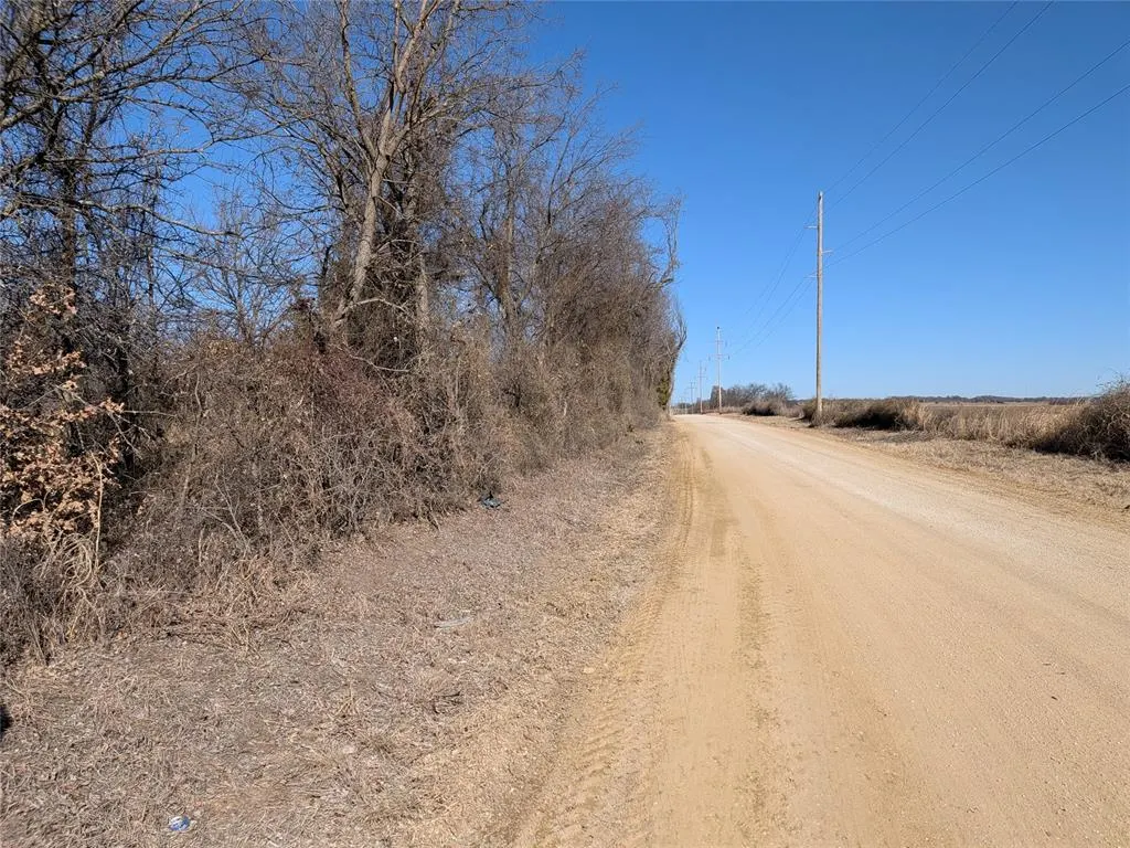 Photo 3 — 0002 Penner Avenue, Wayne, OK 73095