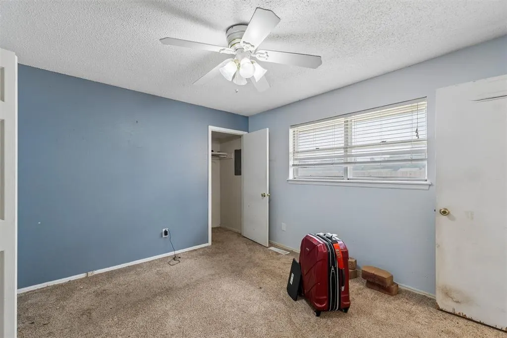 Photo 14 — 207 Del Mar Drive, Yukon, OK 73099