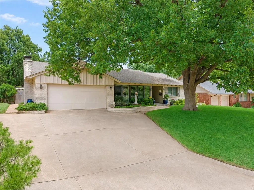 Front exterior — 2221 NW 56th Street, Oklahoma City, OK 73112