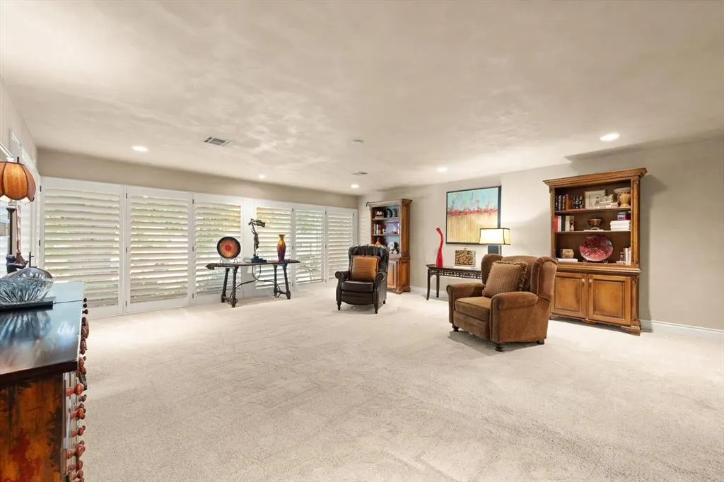 Photo 5 — 2221 NW 56th Street, Oklahoma City, OK 73112