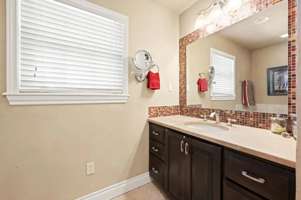 Photo 30 — 2221 NW 56th Street, Oklahoma City, OK 73112