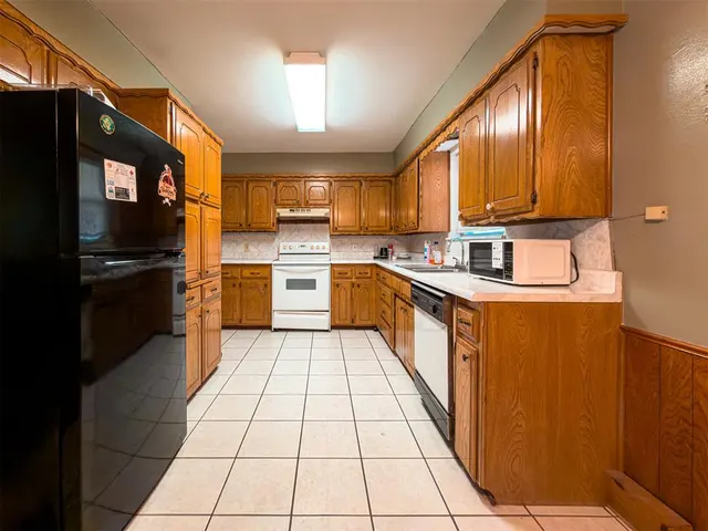 Photo 6 — 1406 W Mississippi Avenue, Chickasha, OK 73018