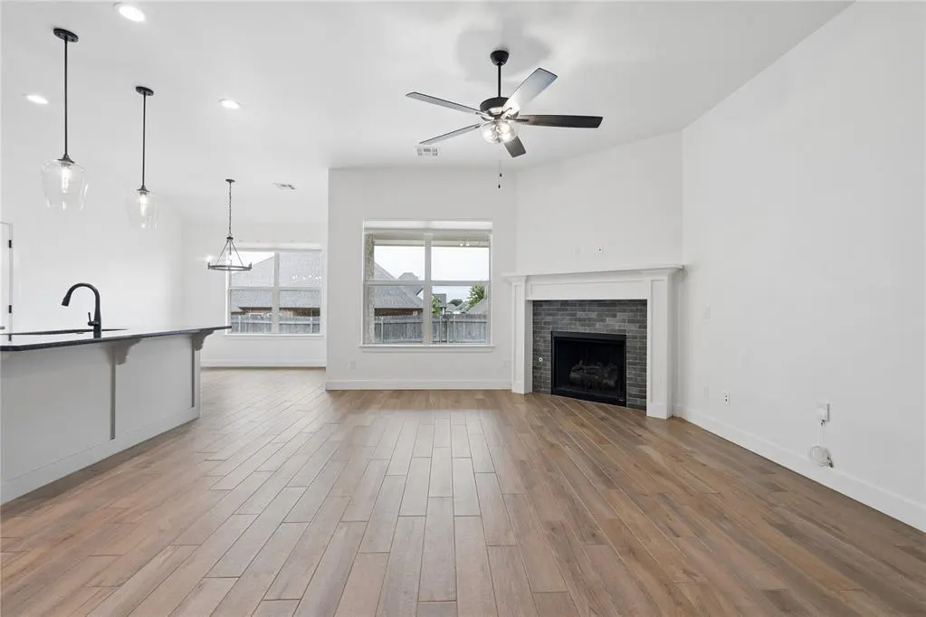 Photo 7 — 1304 Torrey Pines Road, Norman, OK 73072
