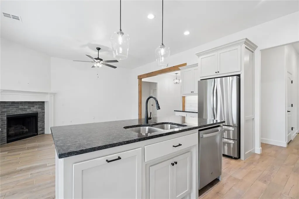 Photo 13 — 1304 Torrey Pines Road, Norman, OK 73072