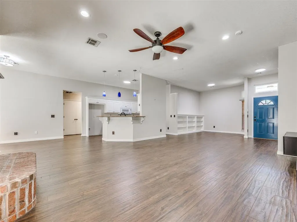 Photo 7 — 221 Victory Drive, Norman, OK 73072