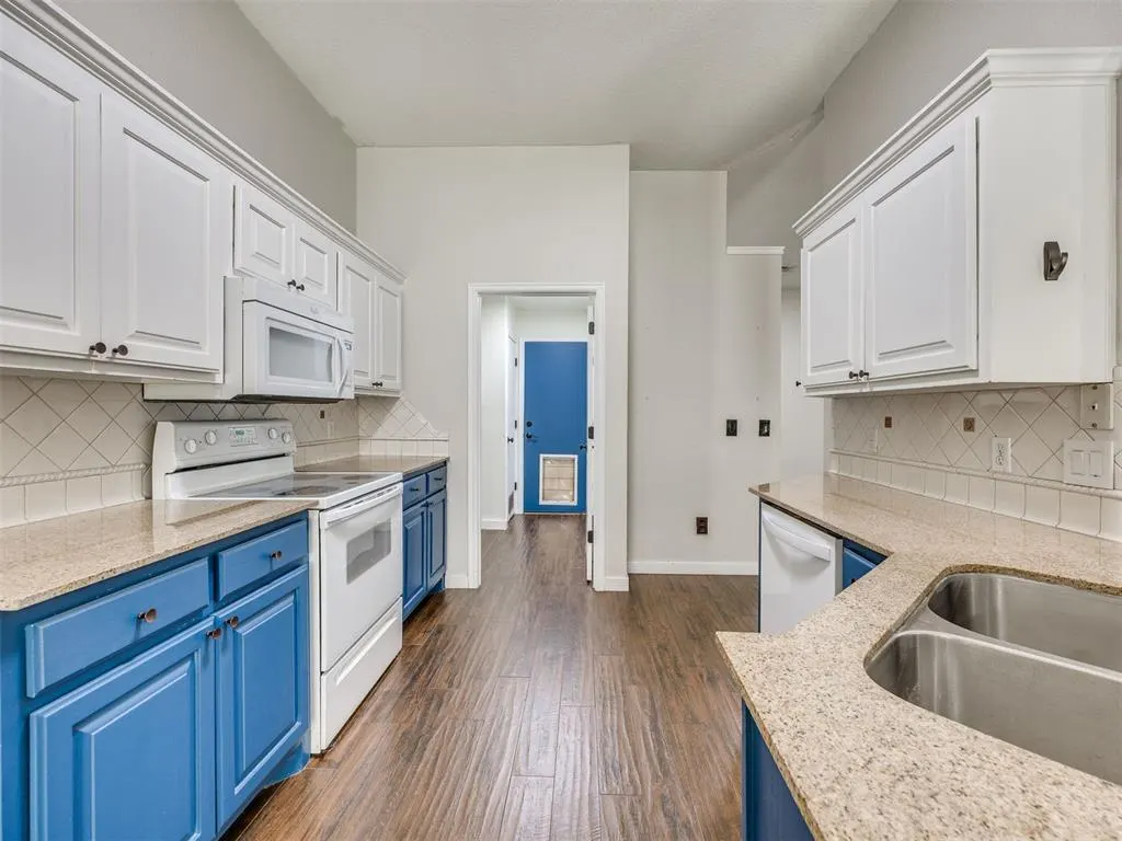 Photo 9 — 221 Victory Drive, Norman, OK 73072