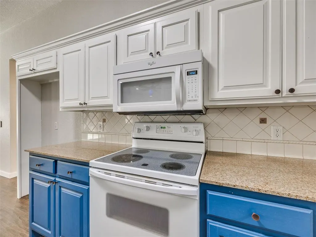 Photo 10 — 221 Victory Drive, Norman, OK 73072