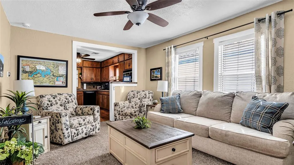 Photo 4 — 7172 C Street, Kingston, OK 73439
