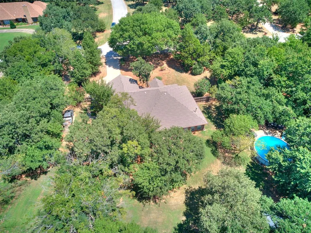Photo 4 — 7824 Bobwhite Trail, Jones, OK 73049