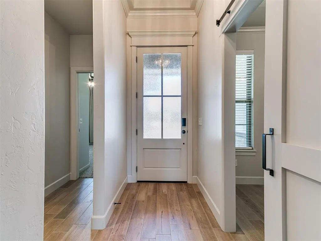 Photo 8 — 4721 Mustang Park Boulevard, Mustang, OK 73064