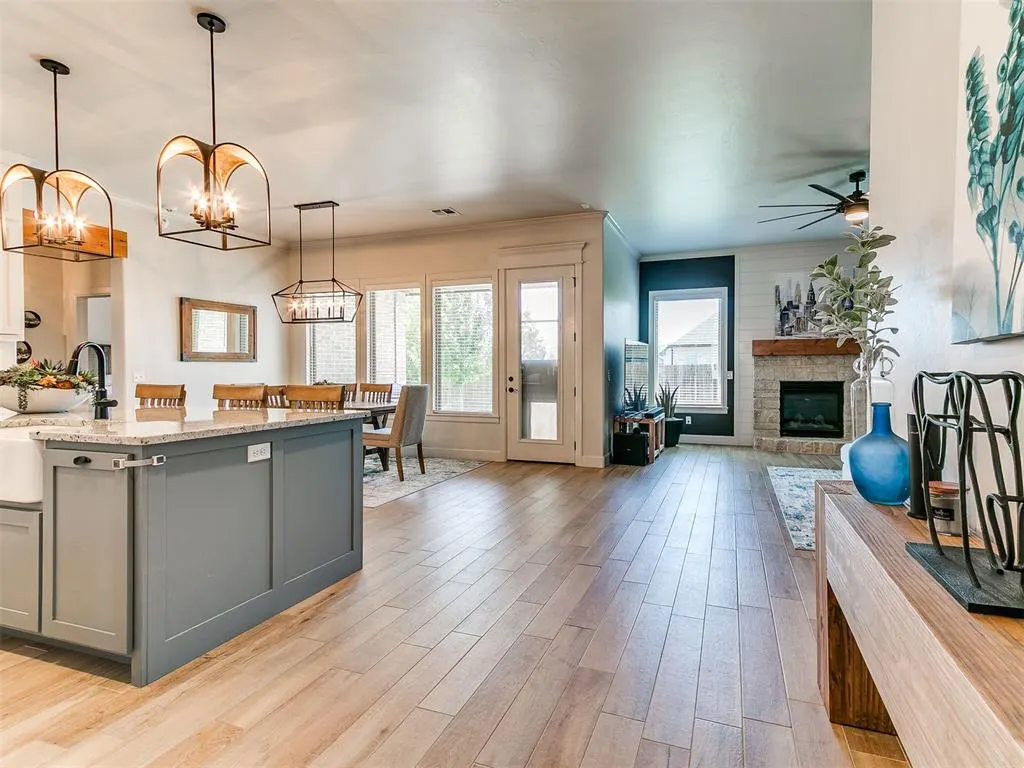 Photo 12 — 4721 Mustang Park Boulevard, Mustang, OK 73064