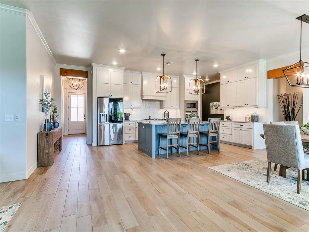 Photo 14 — 4721 Mustang Park Boulevard, Mustang, OK 73064