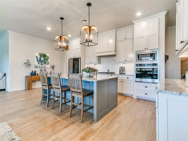 Photo 6 — 4721 Mustang Park Boulevard, Mustang, OK 73064