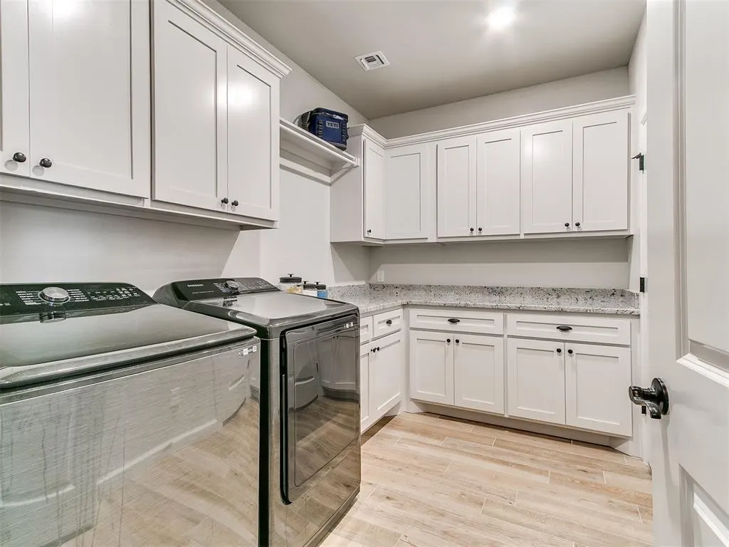 Photo 25 — 4721 Mustang Park Boulevard, Mustang, OK 73064