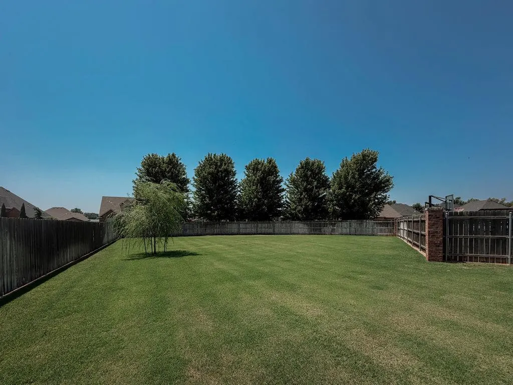 Photo 38 — 913 Stonebridge Court, Weatherford, OK 73096