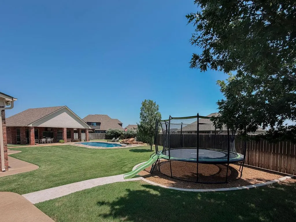 Photo 39 — 913 Stonebridge Court, Weatherford, OK 73096