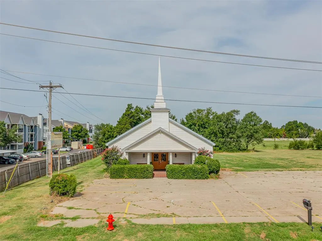 Front exterior — 9309 S I 35 Service Road, Oklahoma City, OK 73160
