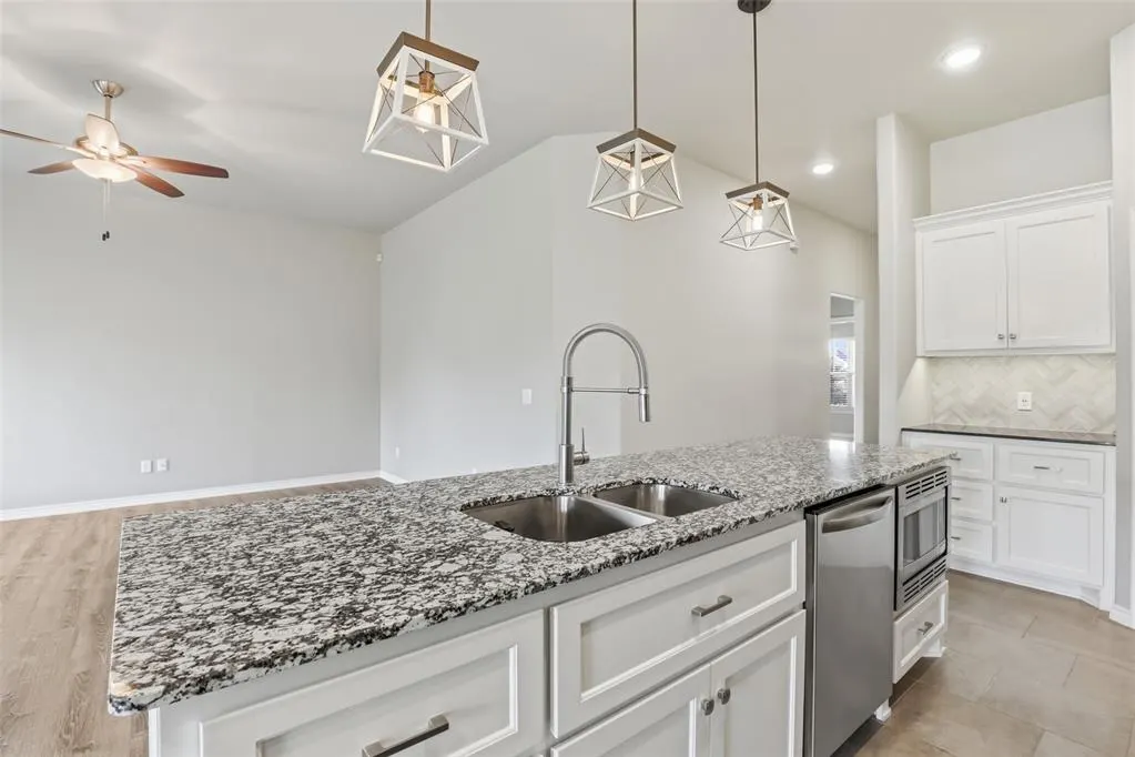 Photo 12 — 3317 NW 158th Street, Edmond, OK 73013