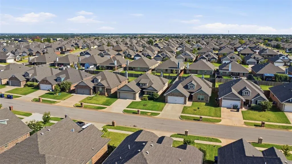 Photo 36 — 3317 NW 158th Street, Edmond, OK 73013