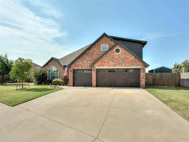 Front exterior — 4904 NW 155th Street, Edmond, OK 73013