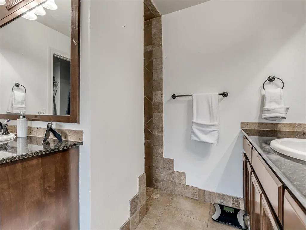 Photo 19 — 4904 NW 155th Street, Edmond, OK 73013
