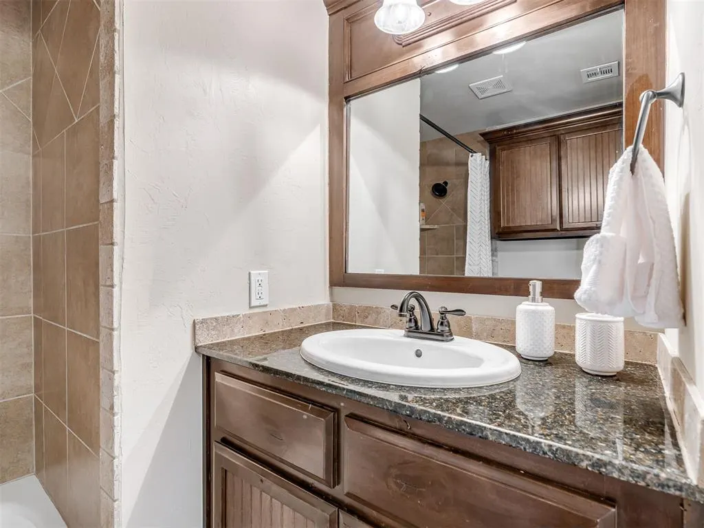 Photo 31 — 4904 NW 155th Street, Edmond, OK 73013