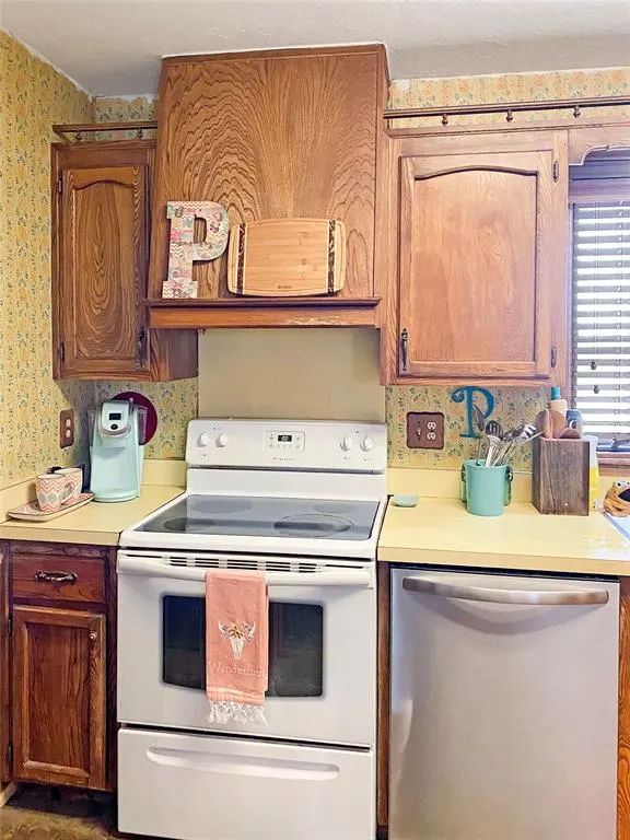 Photo 29 — 17320 E 1250 Road, Erick, OK 73645