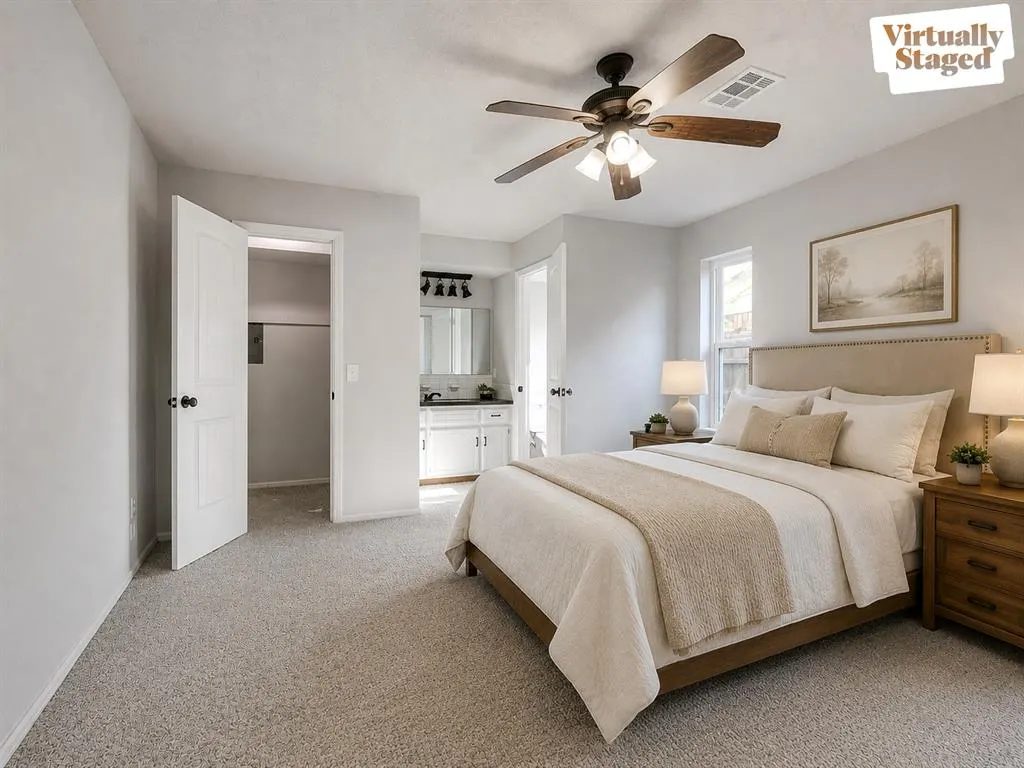 Photo 13 — 1049 SW 3rd Street, Moore, OK 73160