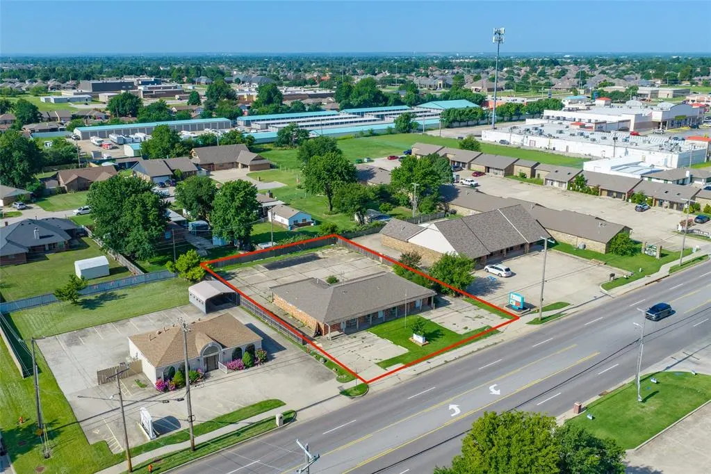 Photo 3 — 1512 SW 89th Street, Oklahoma City, OK 73159