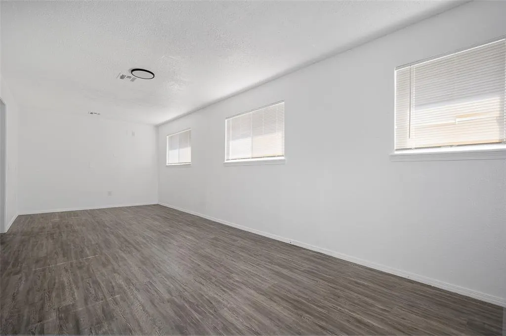 Photo 17 — 1512 SW 89th Street, Oklahoma City, OK 73159