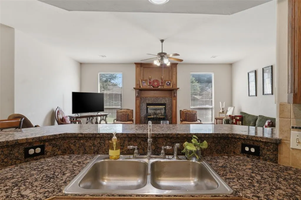 Photo 6 — 600 NW 160th Street, Edmond, OK 73013