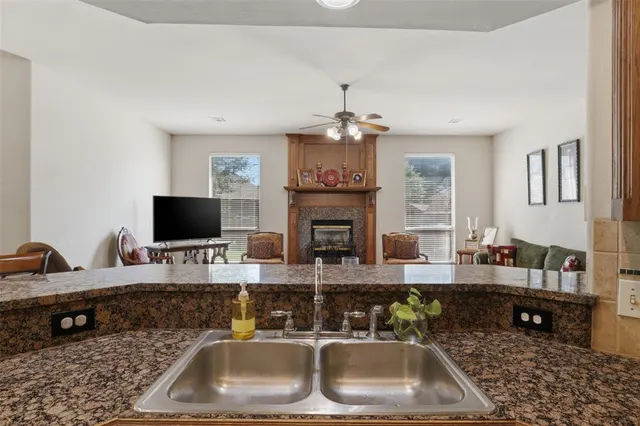 Photo 6 — 600 NW 160th Street, Edmond, OK 73013