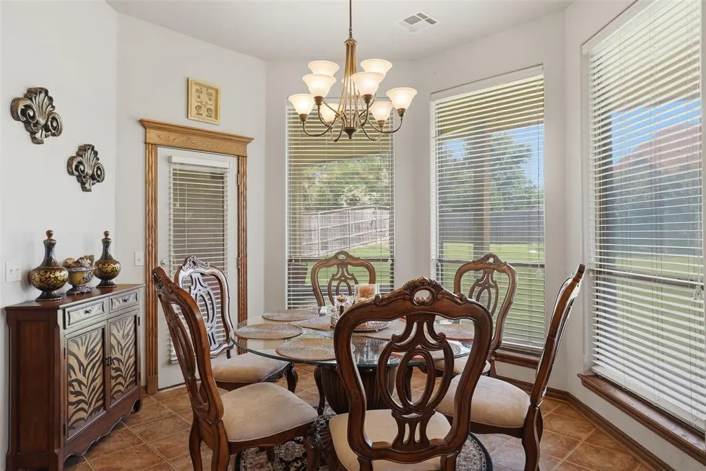 Photo 7 — 600 NW 160th Street, Edmond, OK 73013